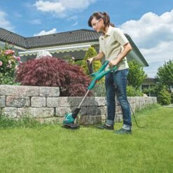Bosch ART 30 550W Corded Grass Trimmer -Hozelock Shop bosch art 30 550w corded grass trimmer3165140689199 04bq