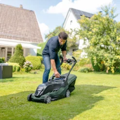 Bosch Power For All Advanced Rotak 36-750 Cordless 36V Rotary Lawnmower -Hozelock Shop bosch power for all advanced rotak 36 750 cordless 36v rotary lawnmower4059952526928 01i bq