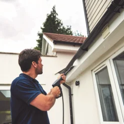 Bosch Universal Aquatak 135 KIT Corded Pressure Washer 1.9kW Universal Aquatak 135 KIT -Hozelock Shop bosch universal aquatak 135 kit corded pressure washer 1 9kw universal aquatak 135 kit4059952583624 07i bq