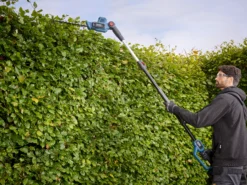 Erbauer Pole 18V 450mm EPHT18-Li - KIT Cordless Hedge Trimmer 21 Erbauer Pole 18V 450mm EPHT18-Li - KIT Cordless Hedge Trimmer -Hozelock Shop erbauer pole 18v 450mm epht18 li kit cordless hedge trimmer3663602418252 23i