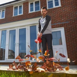 Flymo PowerVac 2700 Corded 2700W 100-230V Blower & Vacuum -Hozelock Shop flymo powervac 2700 corded 2700w 100 230v blower vacuum7392930664807 01i bq