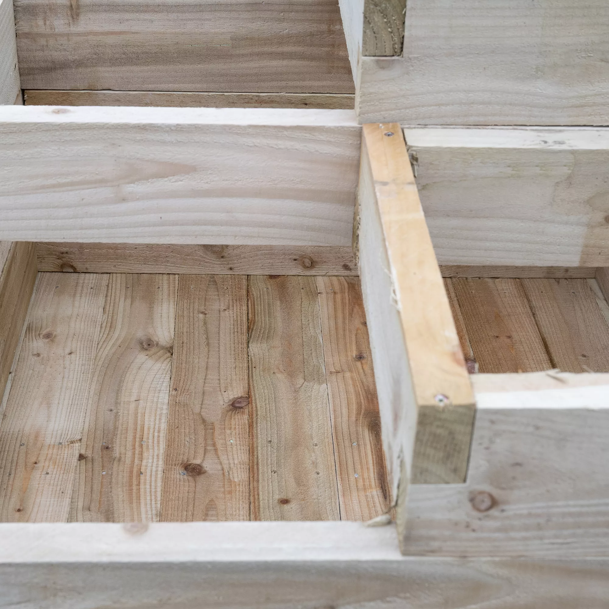 Forest Garden 0.9m X 0.9m Mixed Softwood Rectangular Raised Bed Kit 0.81m² 4 Forest Garden 0.9m X 0.9m Mixed Softwood Rectangular Raised Bed Kit 0.81m² - Image 4