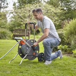 Gardena Aquaroll Freestanding Manual Hose Reel Set (L)50m -Hozelock Shop gardena aquaroll freestanding manual hose reel set l 50m4078500032926 02i bq