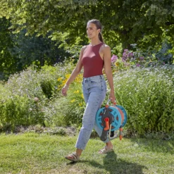 Gardena Freestanding Or Wall-mounted Manual Hose Reel Set (L)25m -Hozelock Shop gardena freestanding or wall mounted manual hose reel set l 25m4066407001589 02i bq