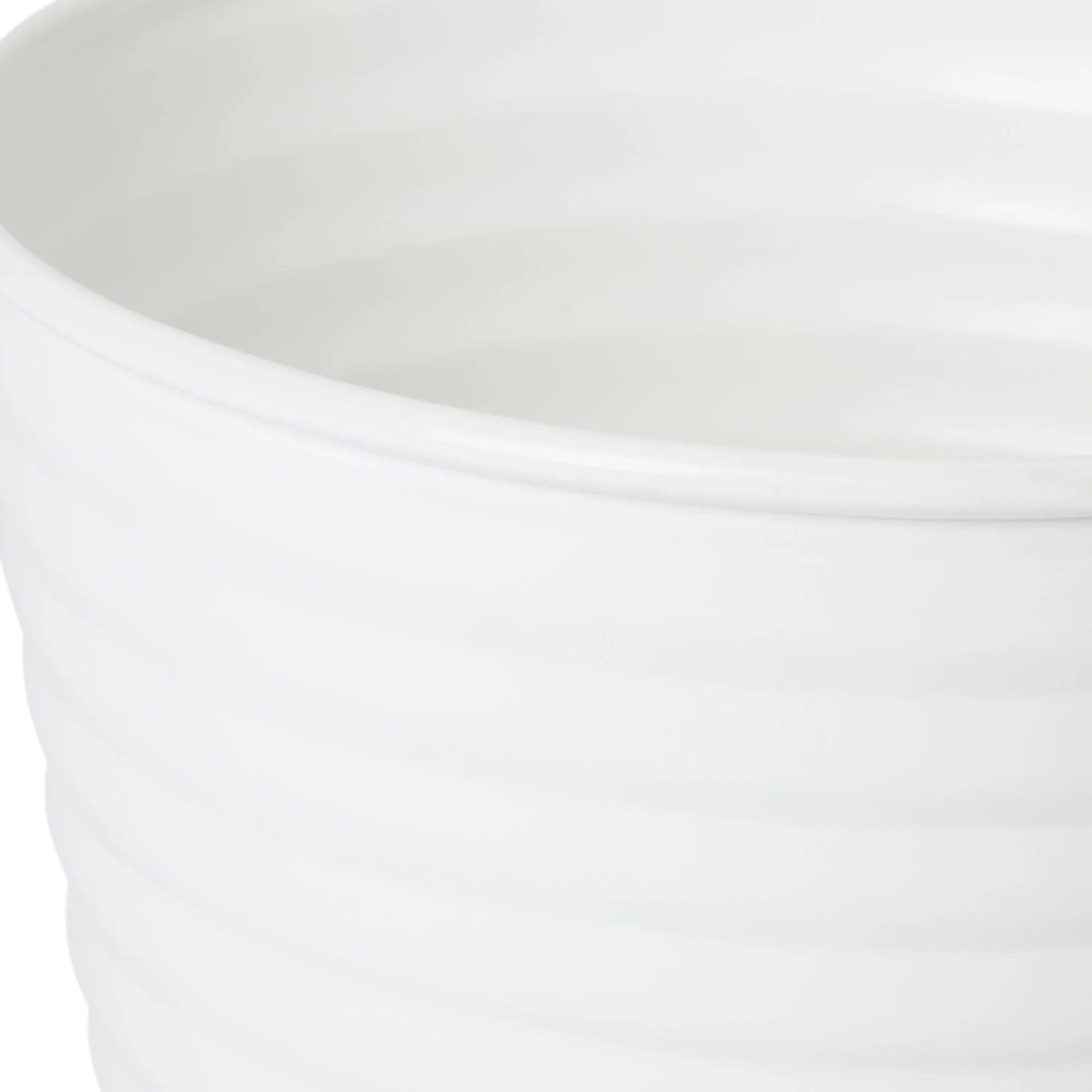 GoodHome White Metal Ribbed Circular Plant Pot (Dia)27.3cm 2 GoodHome White Metal Ribbed Circular Plant Pot (Dia)27.3cm - Image 2