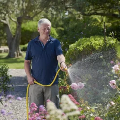 Hozelock Superhoze Flexible Yellow Expanding Hose Pipe (L)15m 20 Hozelock Superhoze Flexible Yellow Expanding Hose Pipe (L)15m -Hozelock Shop hozelock superhoze flexible yellow expanding hose pipe l 15m5010646061254 08i bq