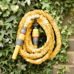 Hozelock Superhoze Flexible Yellow Expanding Hose Pipe (L)15m 13 Hozelock Superhoze Flexible Yellow Expanding Hose Pipe (L)15m -Hozelock Shop hozelock superhoze flexible yellow expanding hose pipe l 15m5010646061254 09i bq