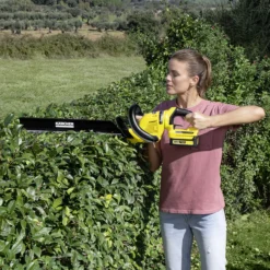 Kärcher 18V 500mm 14442420 Cordless Hedge Trimmer -Hozelock Shop karcher 18v 500mm 14442420 cordless hedge trimmer4054278550442 03i bq