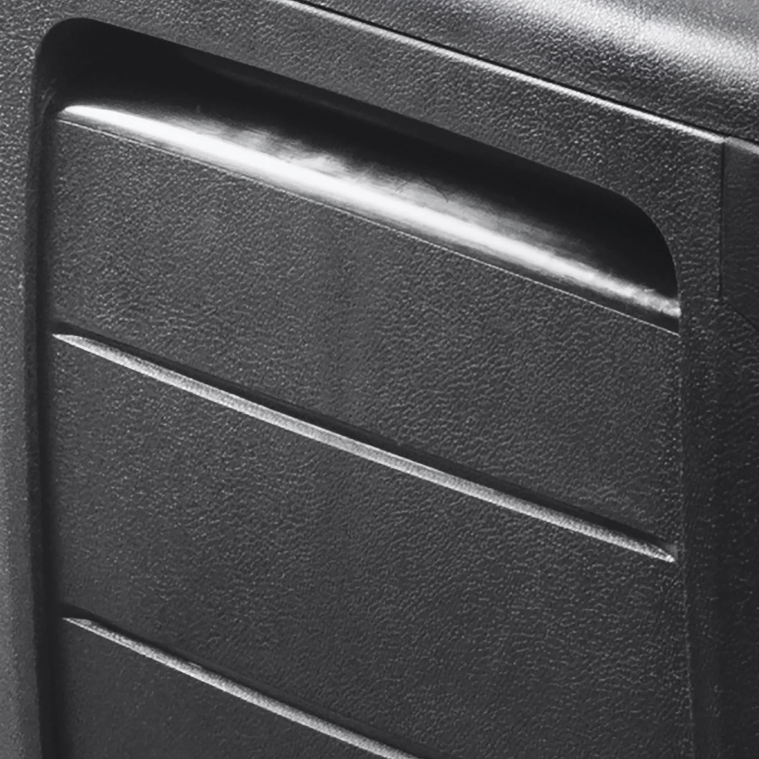 Keter Marvel Plus Grey Plastic 4x1 Garden Storage Box 270L 6 Keter Marvel Plus Grey Plastic 4x1 Garden Storage Box 270L - Image 6