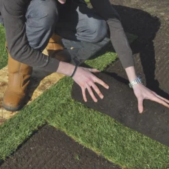 Lawn Turf, 59m² Pack -Hozelock Shop lawn turf 59m pack3663602195115 03i