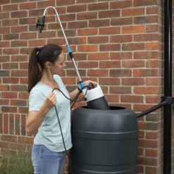 Mac Allister 400W Water Butt Pump -Hozelock Shop mac allister 400w water butt pump5059340250137 02i