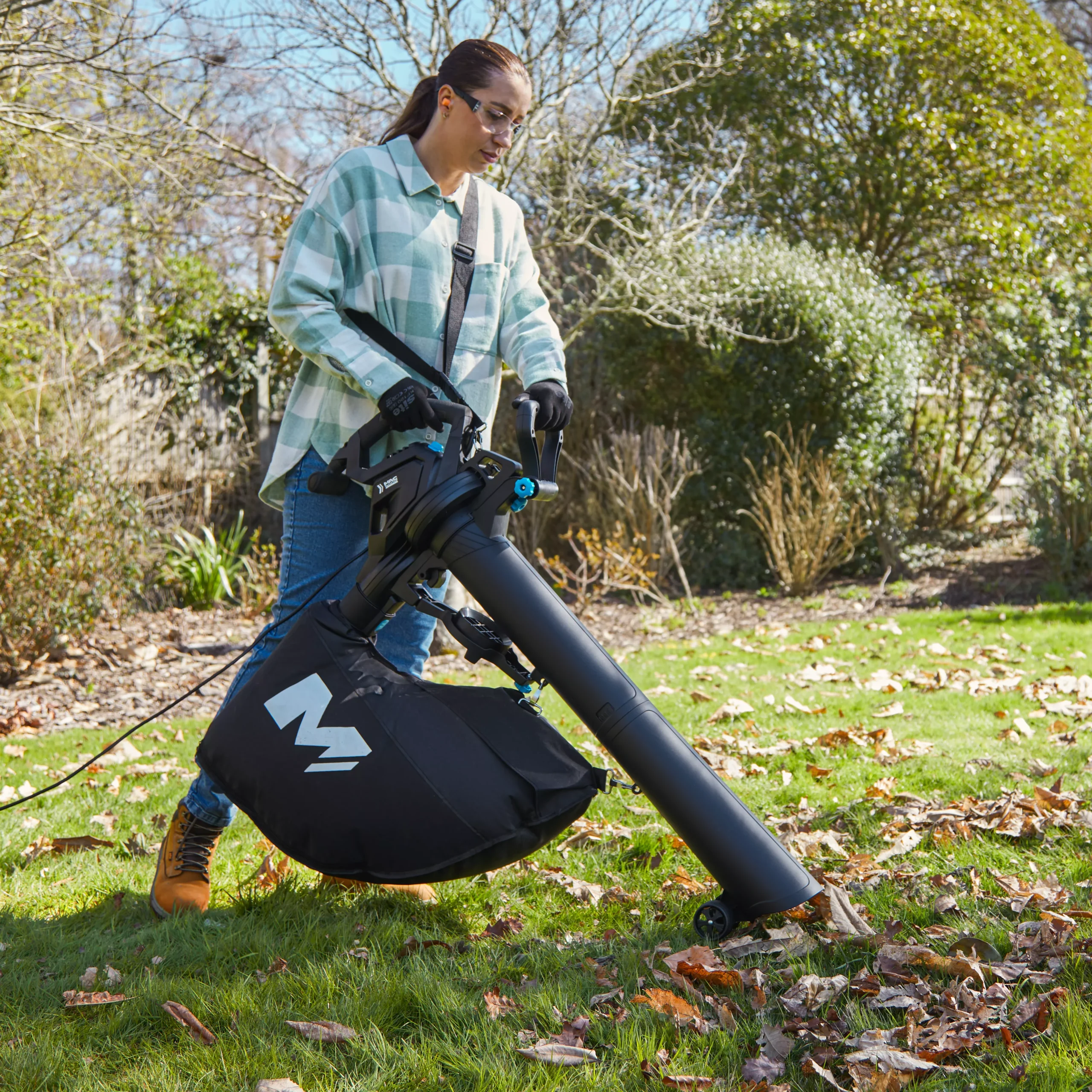 Mac Allister Corded 3000W 230-240V Garden Blower & Vacuum - Image 9