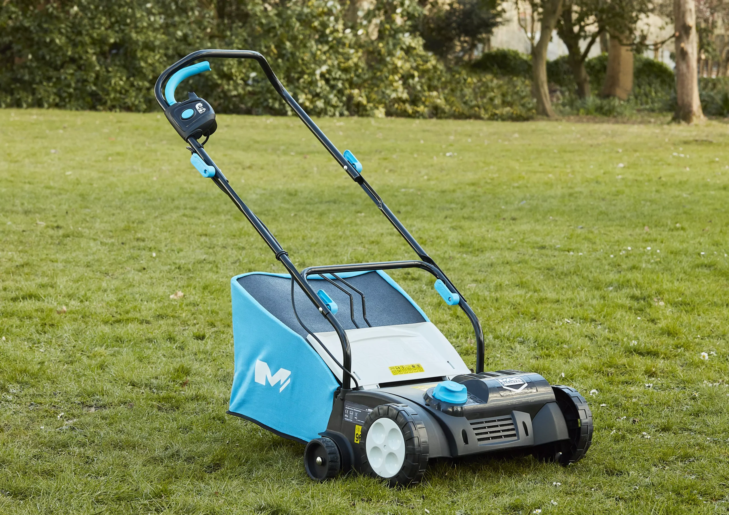 Mac Allister MSRP1400 1400W 370mm Raker & Scarifier 8 Mac Allister MSRP1400 1400W 370mm Raker & Scarifier - Image 8