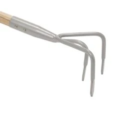 Magnusson Carbon Steel Cultivator -Hozelock Shop magnusson carbon steel cultivator5059340087320 36c