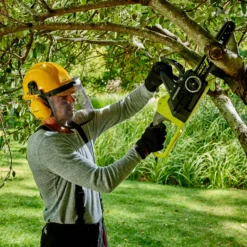 Ryobi ONE+ RCS1830-140B 18V Cordless 300mm Chainsaw -Hozelock Shop ryobi one rcs1830 140b 18v cordless 300mm chainsaw4892210216977 02i bq