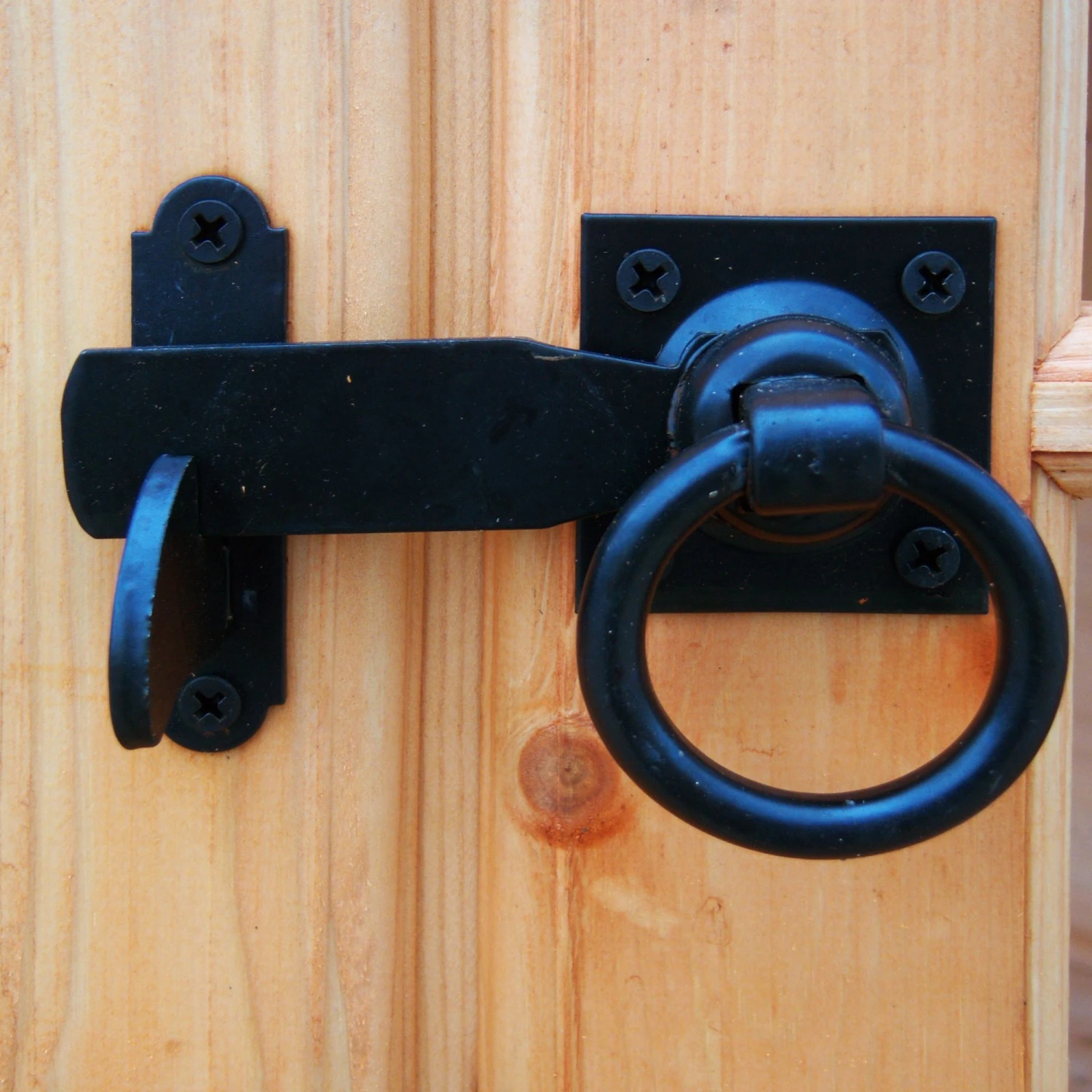 Shire Milton 8x9 Glass Apex Shiplap Wooden Summer House - Base Not Included 5 Shire Milton 8x9 Glass Apex Shiplap Wooden Summer House - Base Not Included - Image 5