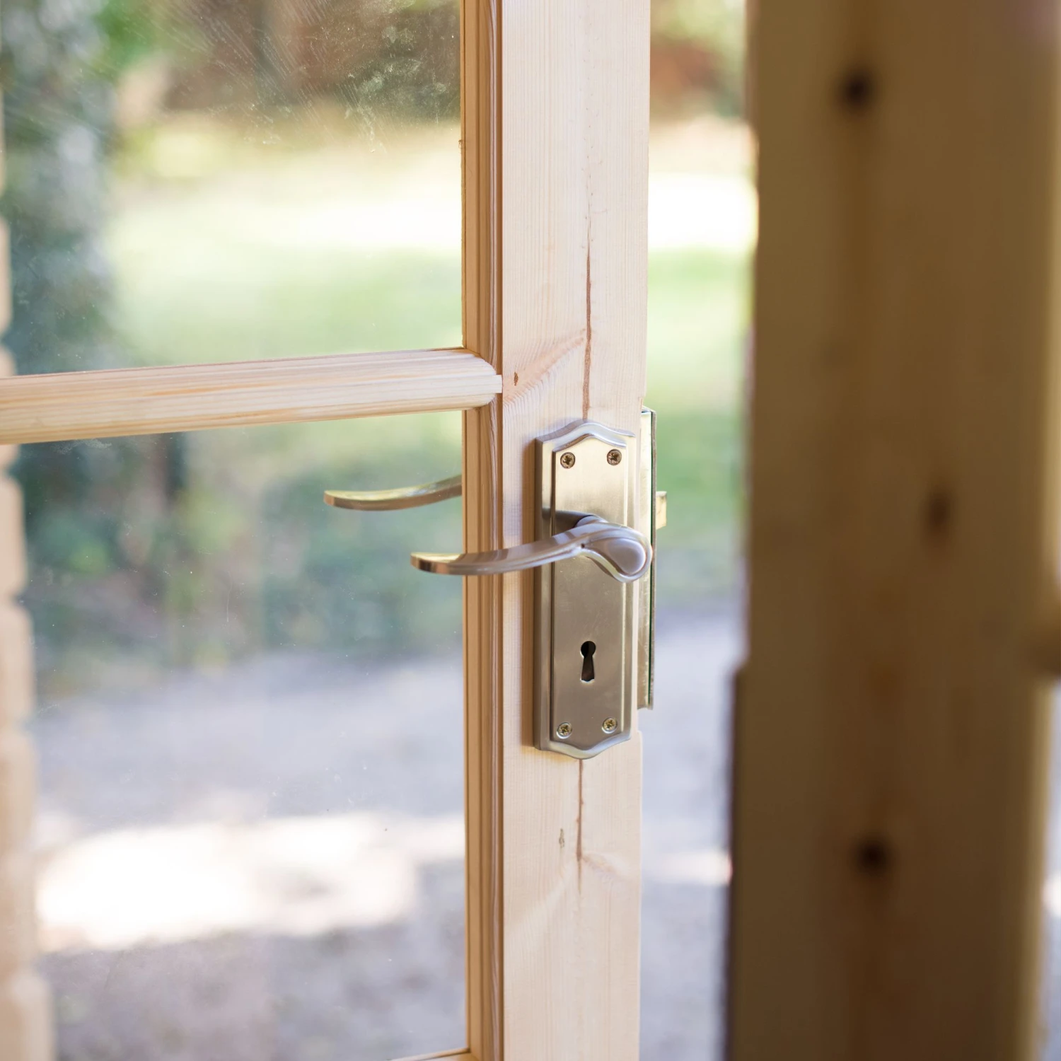 Shire Twyford 16x17 Ft Toughened Glass Apex Tongue & Groove Wooden Cabin With Felt Tile Roof 8 Shire Twyford 16x17 Ft Toughened Glass Apex Tongue & Groove Wooden Cabin With Felt Tile Roof - Image 8