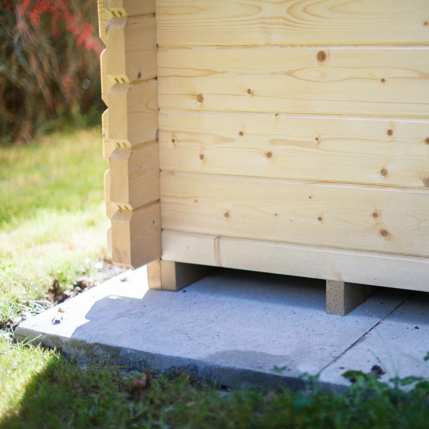 Shire Twyford 16x17 Ft Toughened Glass Apex Tongue & Groove Wooden Cabin With Felt Tile Roof 13 Shire Twyford 16x17 Ft Toughened Glass Apex Tongue & Groove Wooden Cabin With Felt Tile Roof - Image 13