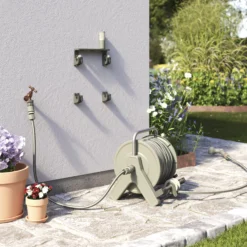 Verve Freestanding Manual Hose Reel Set (L)25m -Hozelock Shop verve freestanding manual hose reel set l 25m5059340251011 02i