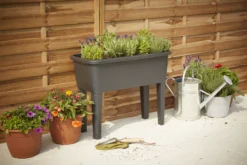 Verve Grow Table 8 Verve Grow Table -Hozelock Shop verve grow table5059340328874 03i