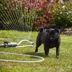 Verve Oscillating Fan Sprinkler 17 Verve Oscillating Fan Sprinkler -Hozelock Shop verve oscillating fan sprinkler5059340251240 06i